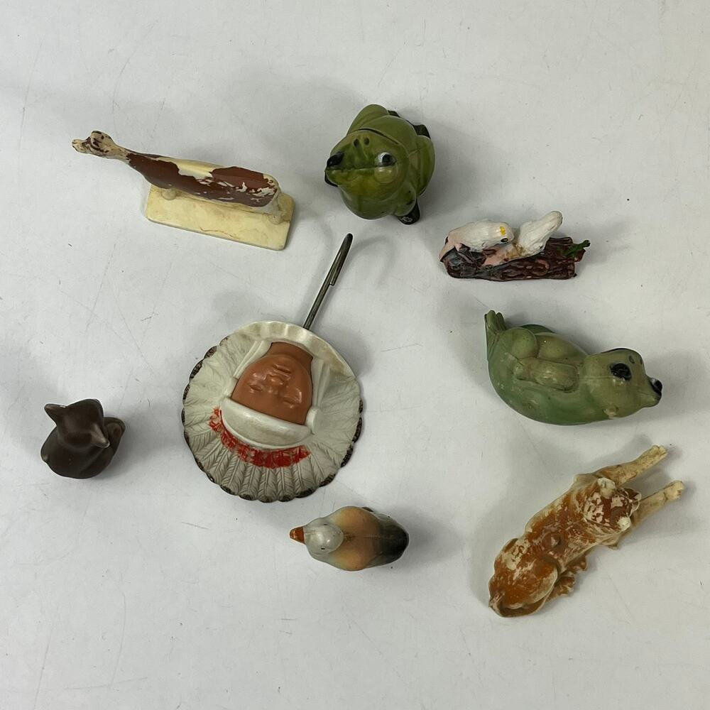 Vintage Plastic Figurine Lot 1960–70s St Labre Indian Magnet Frogs Cow Duck 8 Pc - Picture 4 of 14